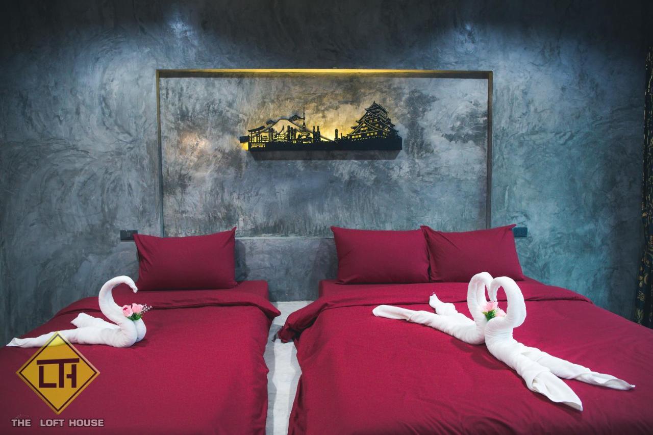 เดอะลอฟท์เฮาส์ Hotel Watthana Nakhon ภายนอก รูปภาพ